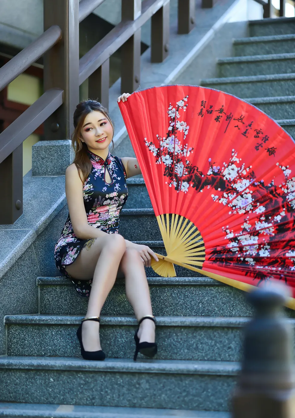 [Mzsock] NO.209 Chen Yingrong short cheongsam high heels beautiful legs street photography#[58P]-35